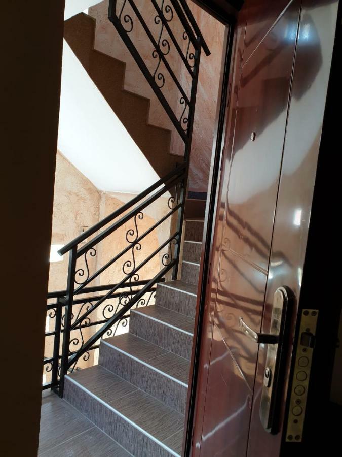 Appartamento Vladana Lux App Kruševac Esterno foto